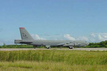 B-52_on-runway